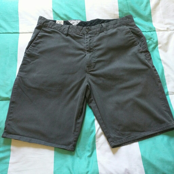 Volcom Frickin Modern Stretch Chino Short - Picture 1 of 3
